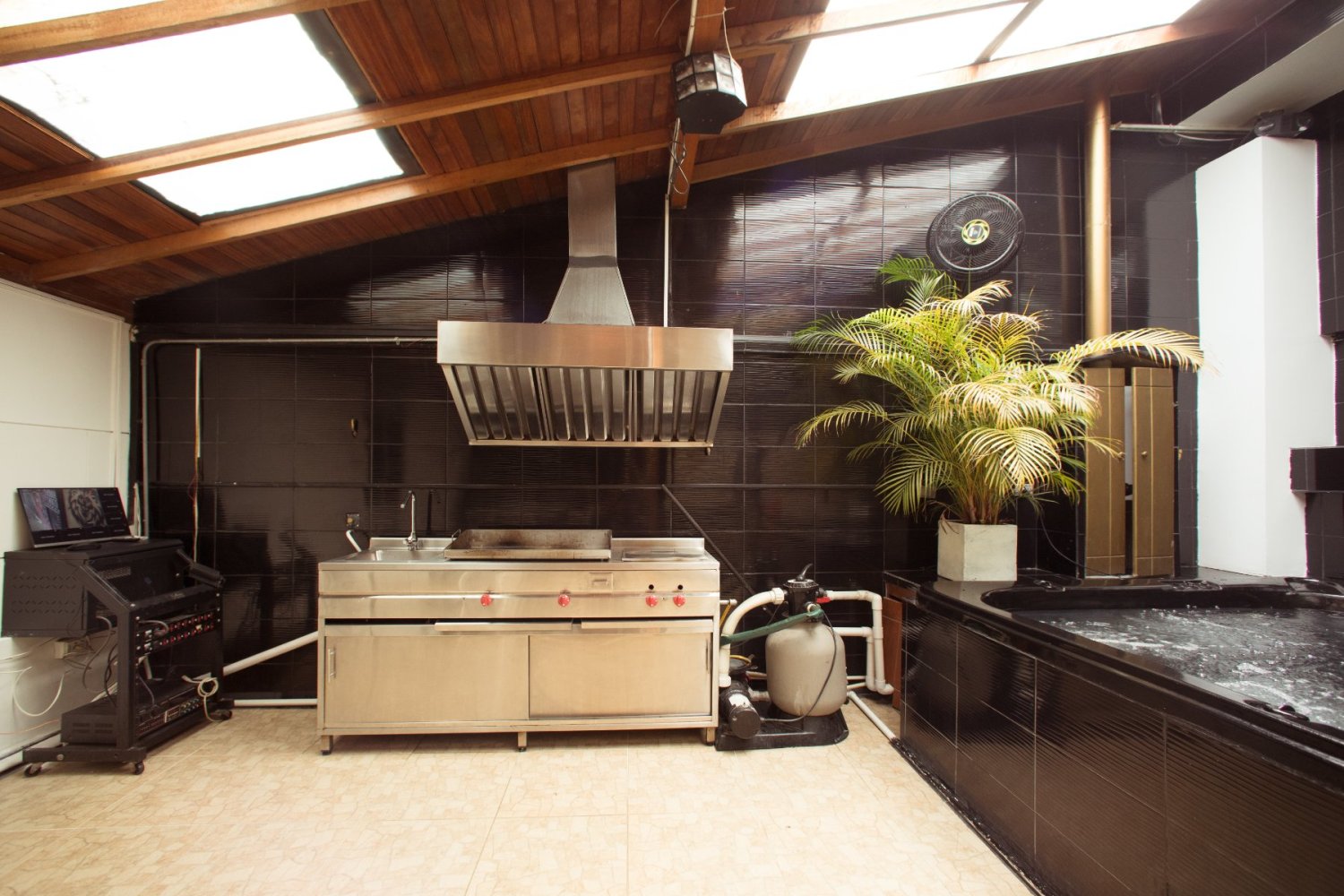 Luxury Villa for Short-Term Rental – Palatial VIP