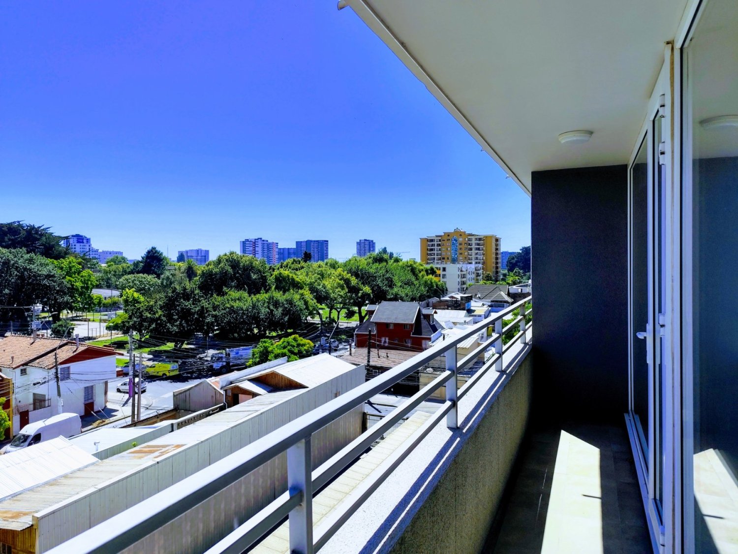 Moderno Departamento en Plaza Condell, Concepción - Image 1