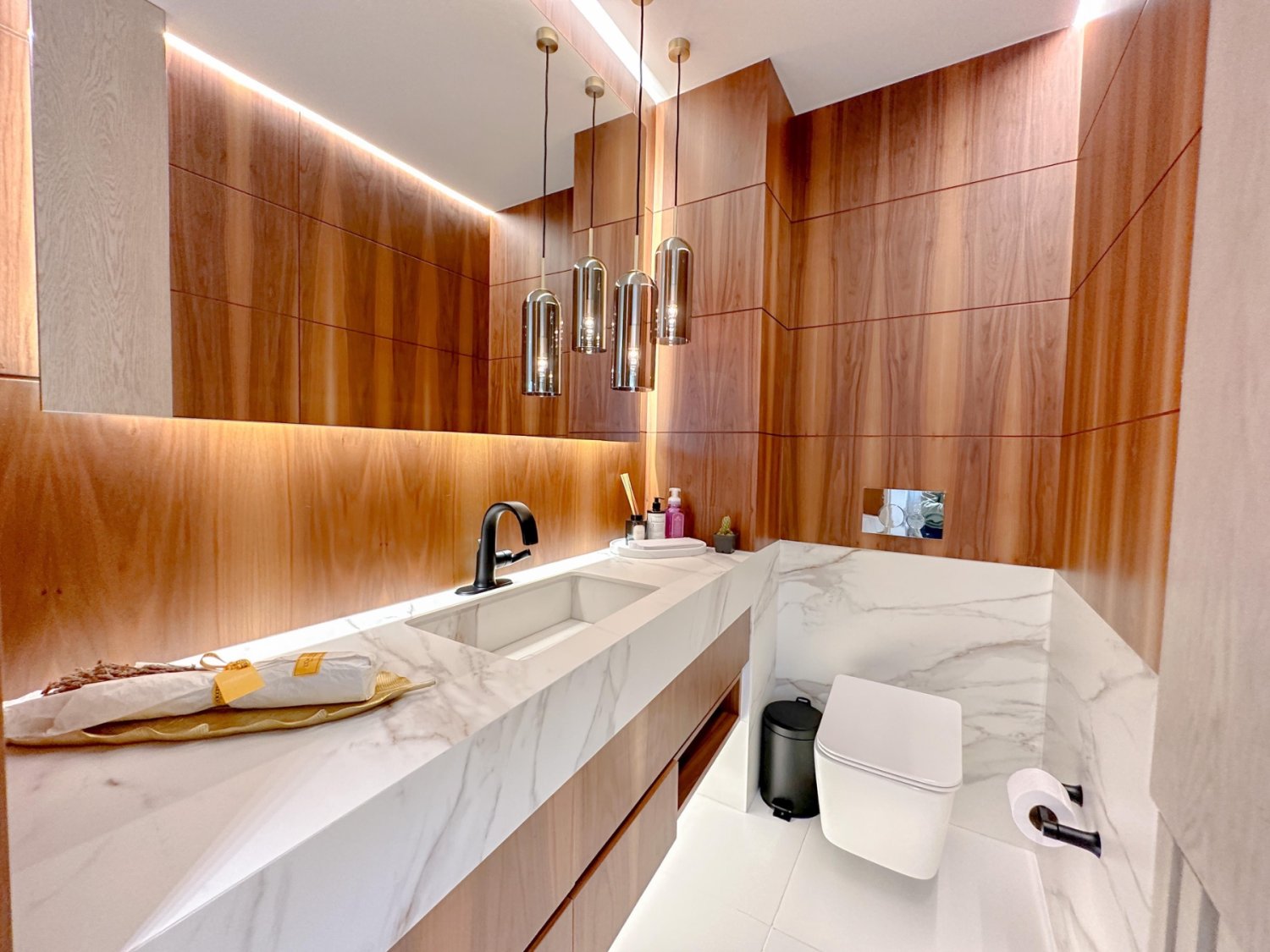 Exclusivo Apartmento deAlujo completamente Dorado en Renta  — 7