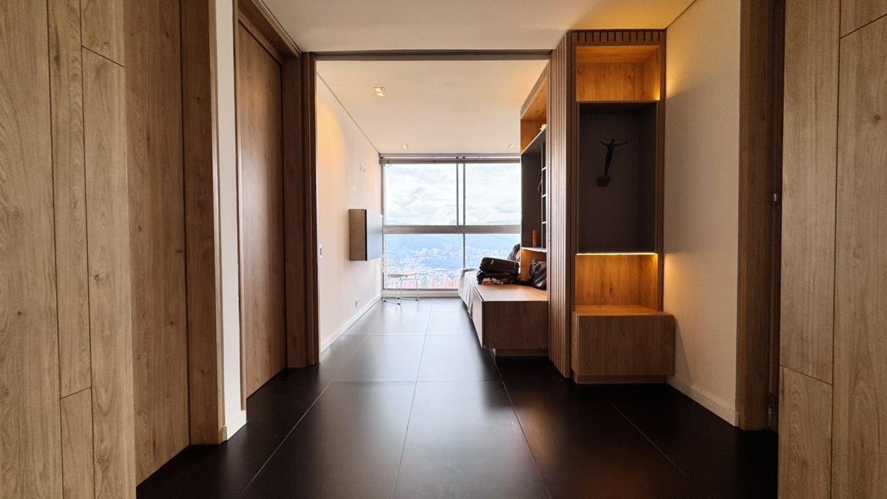Apartamento moderno en renta Amoblada en el Sector del poblado  - Image 18