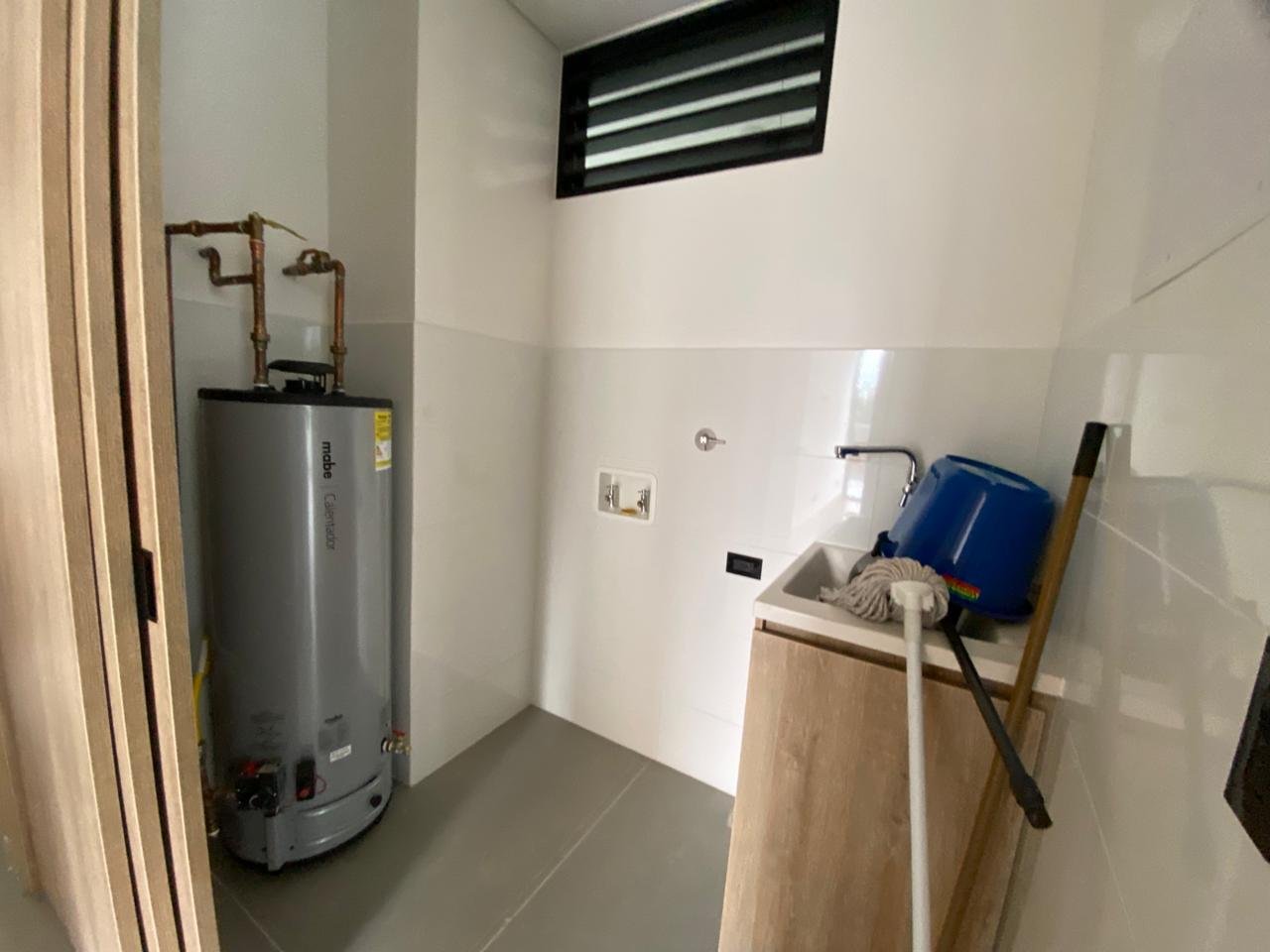 Se renta apartamento exclusivo en el Poblado  - Image 10