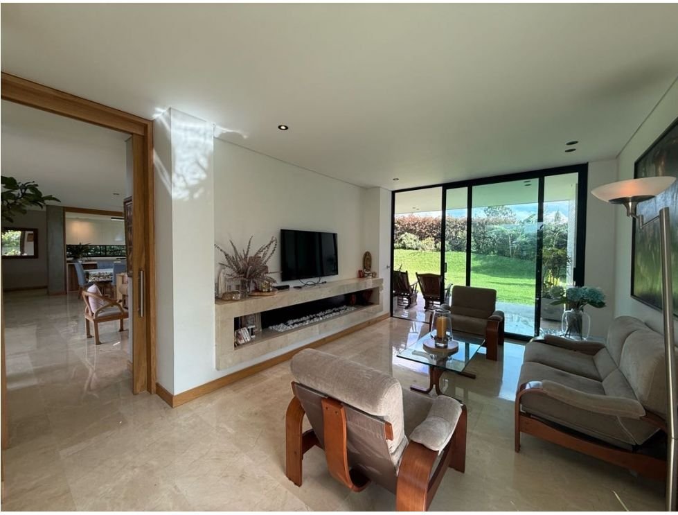 Exclusiva casa de dos niveles en venta en las Palmas  — 11