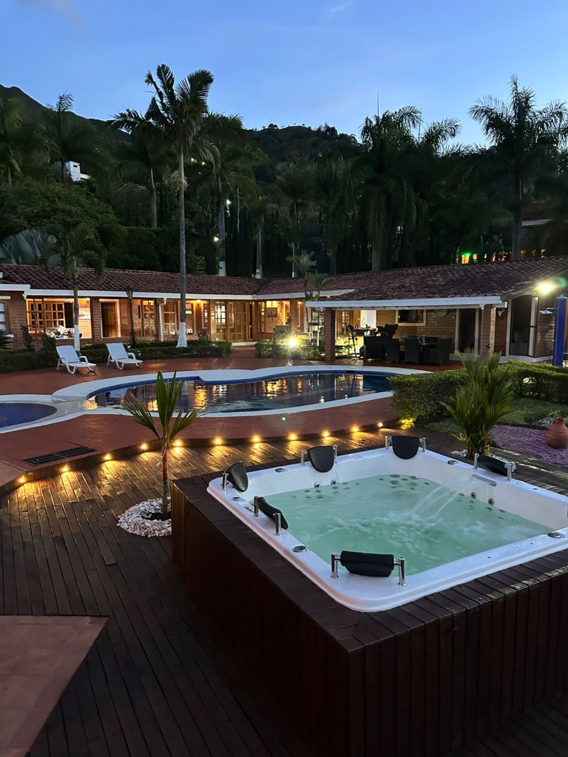 Exclusiva casa vacío al en Renta por Noches y Meses en Copacabana  — 2