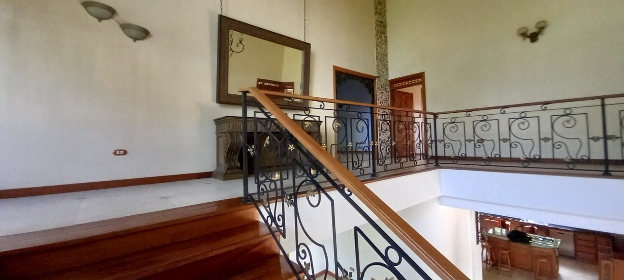 Exclusiva casa en Sabaneta con piscina privada  - Image 17