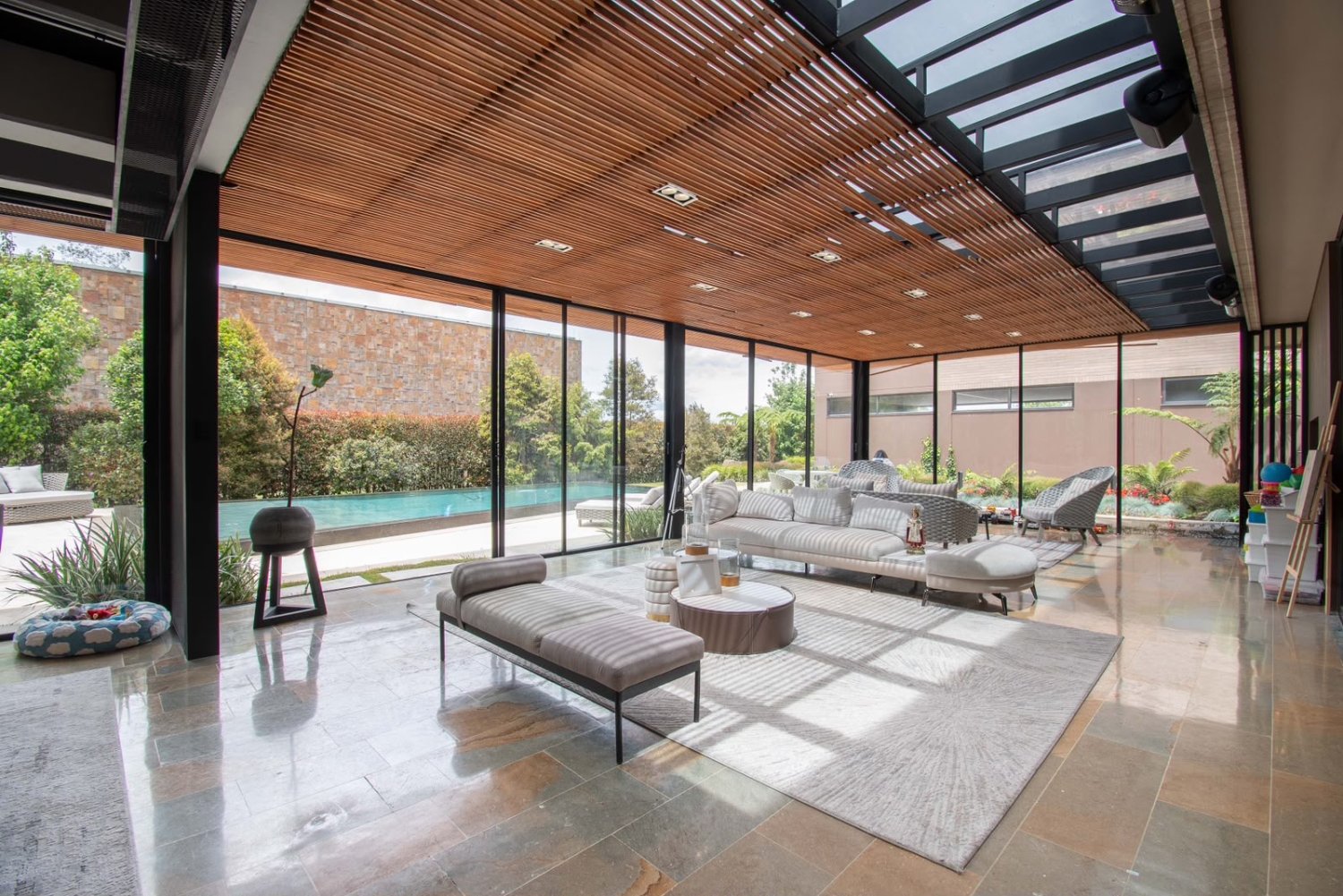 Exclusiva Casa en Renta y en Venta amoblada  — 14