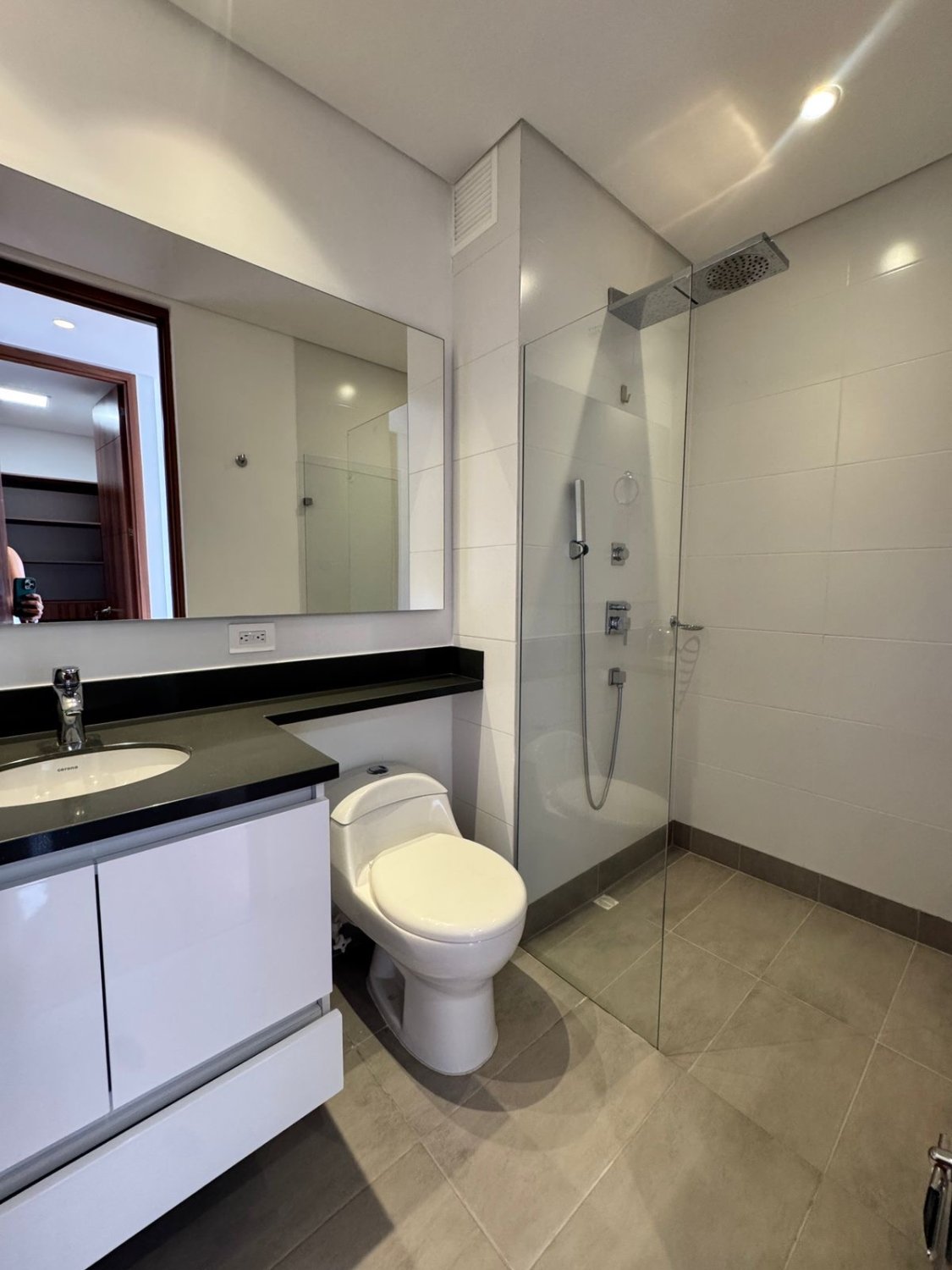 Se renta apartamento en Amsterdam poblado  - Image 4