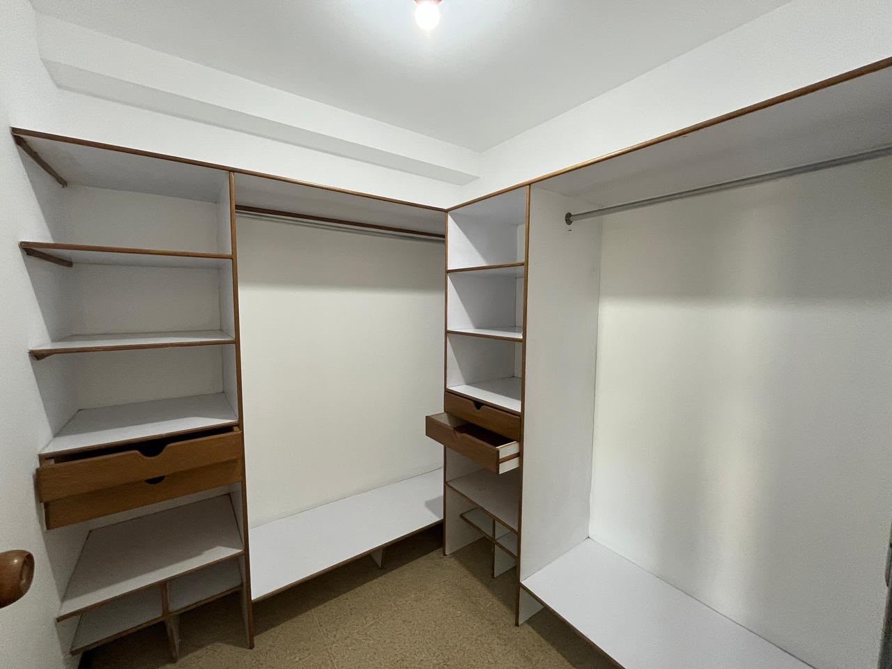 Apartamento disponible en renta y venta en el sector de la Concha (Poblado) - Image 6