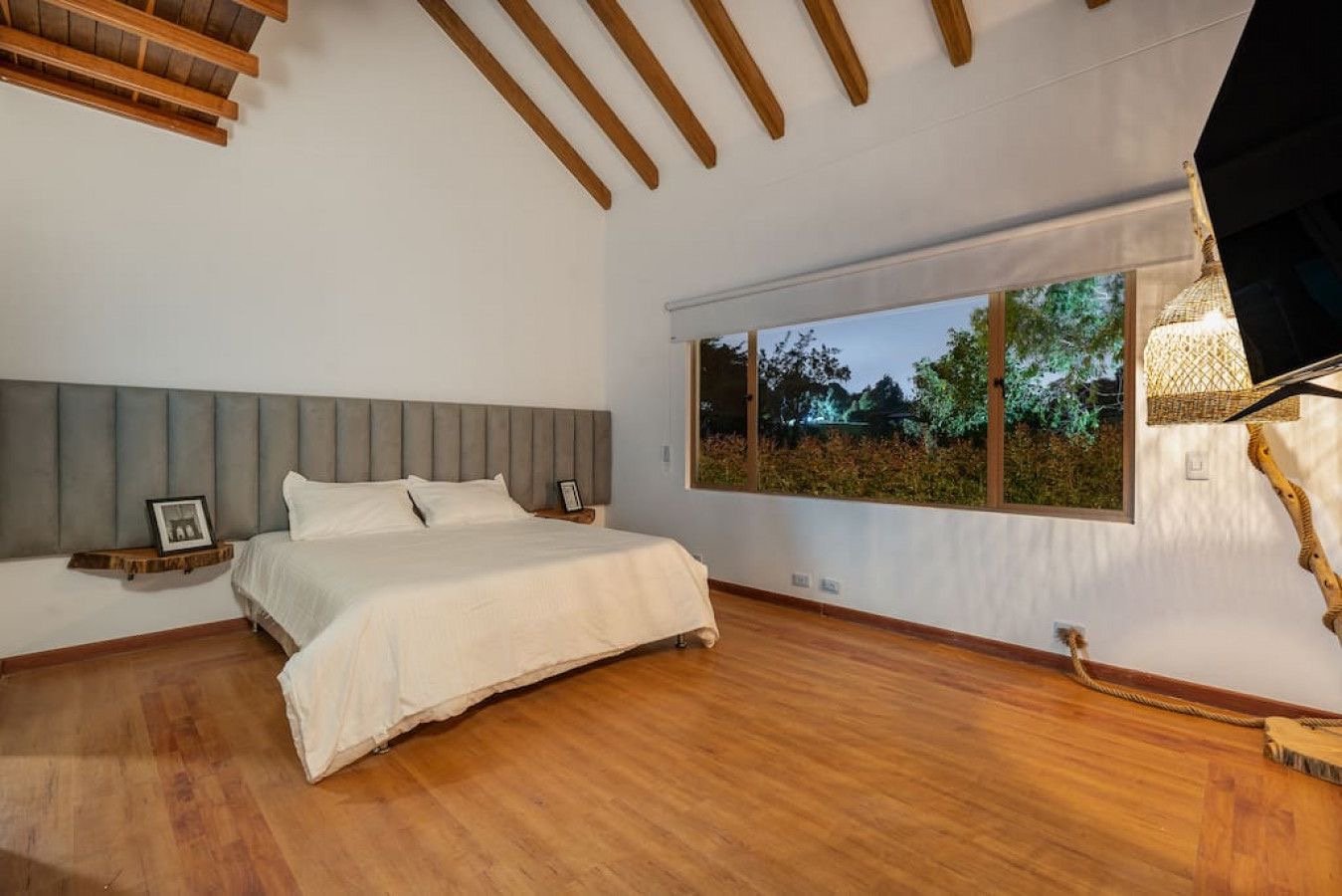 En renta. exclusiva casa con Lago privado  - Image 9