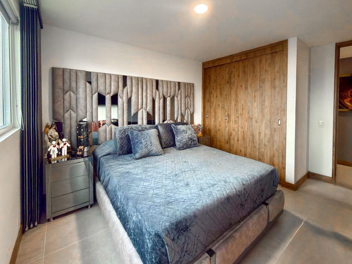 Venta De moderno apartamento en Ciudad Del Rio Medellin - Image 17