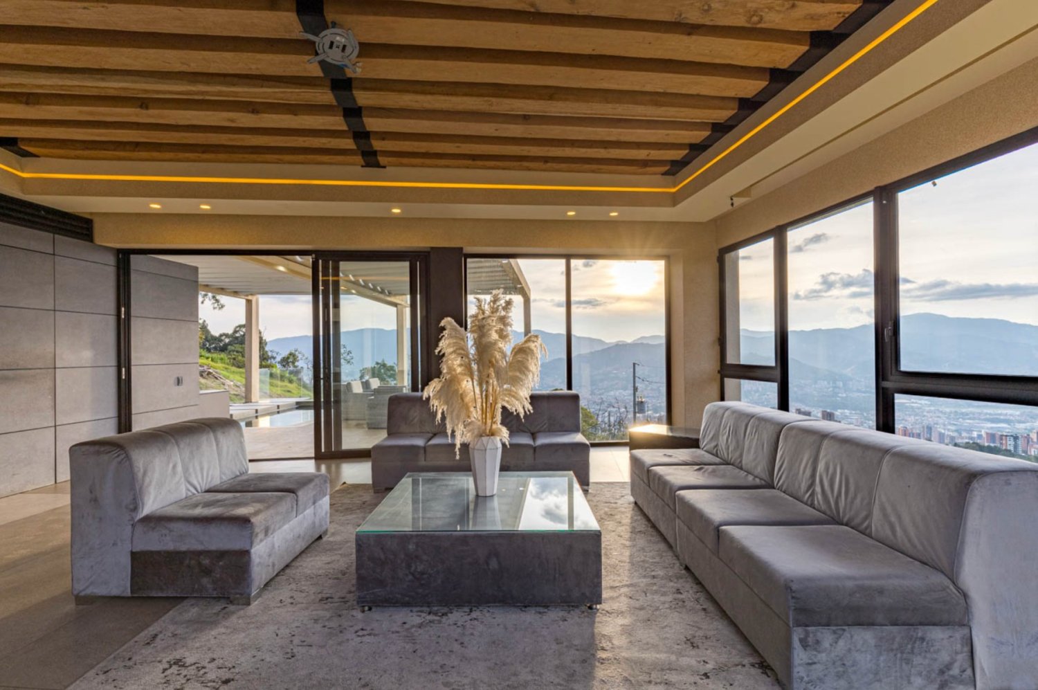 Luxury Villa for Short-Term Rental – Merlot - 7