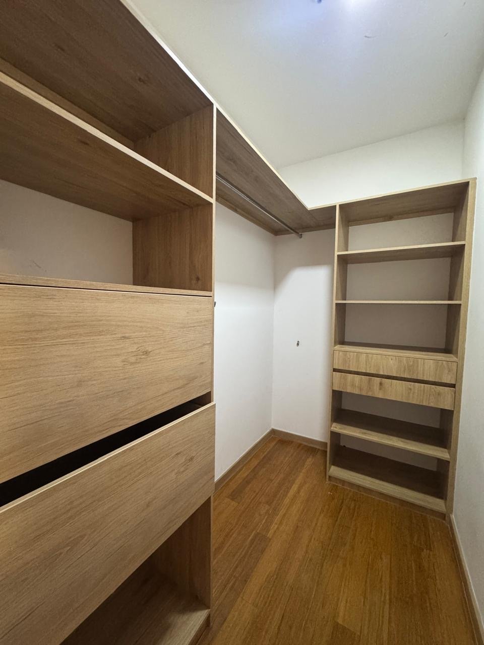 Exclusivo Penthouse con Vista panorámica a Medellín  — 14