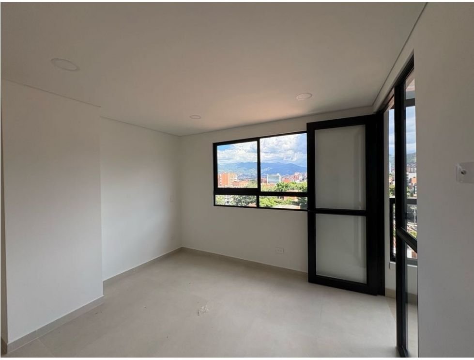 Exclusivo penthouse en Venta en Laureles  — 5