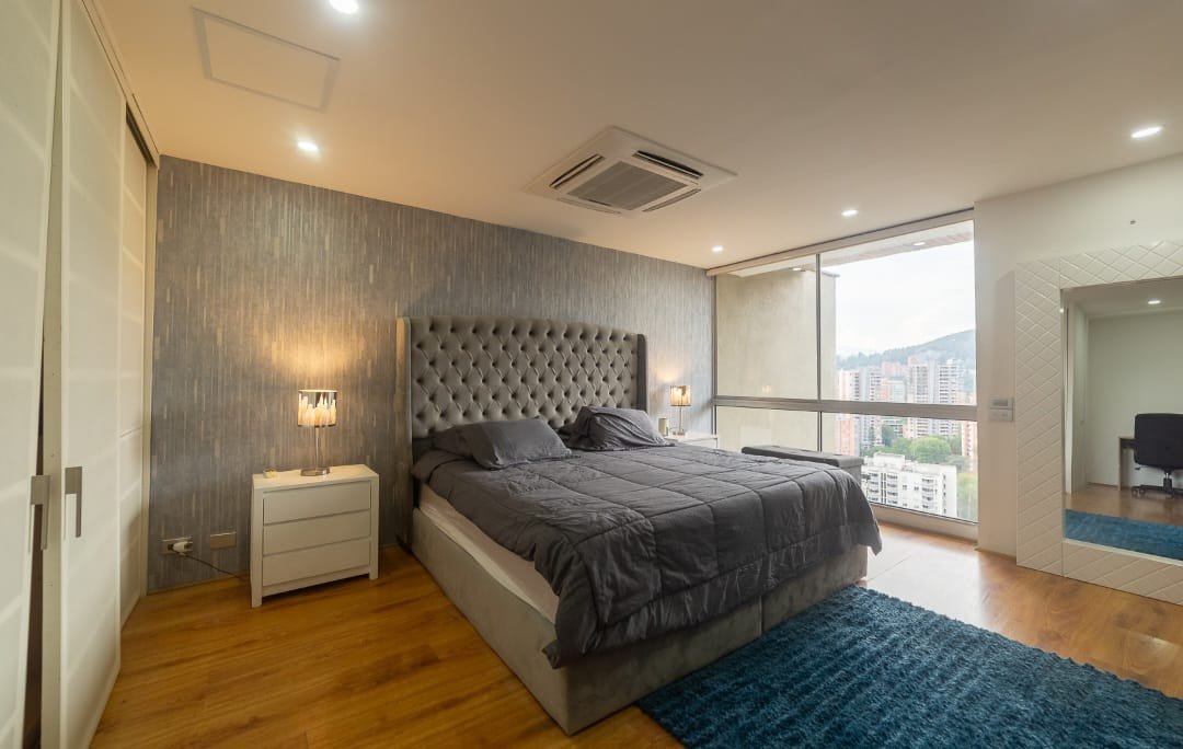 Renta de Apartamento amoblado a cerca a Provenza  - Image 18