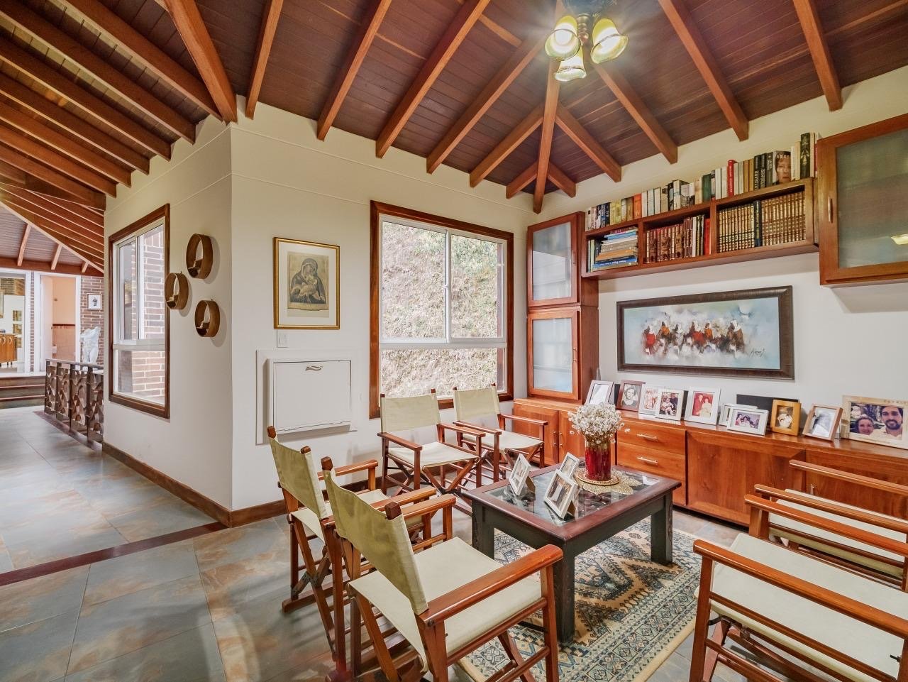 Exclusiva casa en venta en altos del escobero  - Image 9