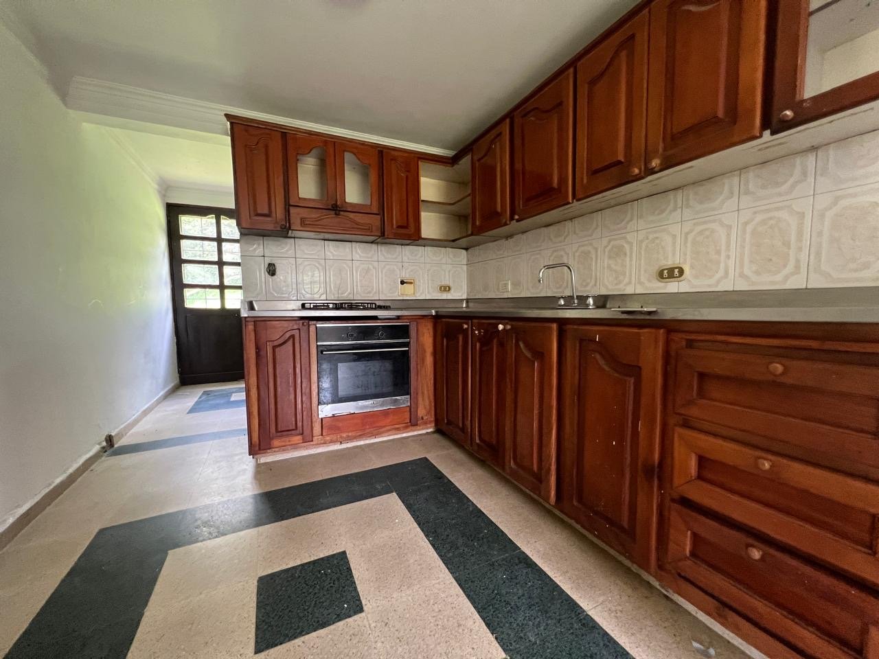 Gran casa campestre independiente para uso comercial o vivienda en el escobero  - Image 6
