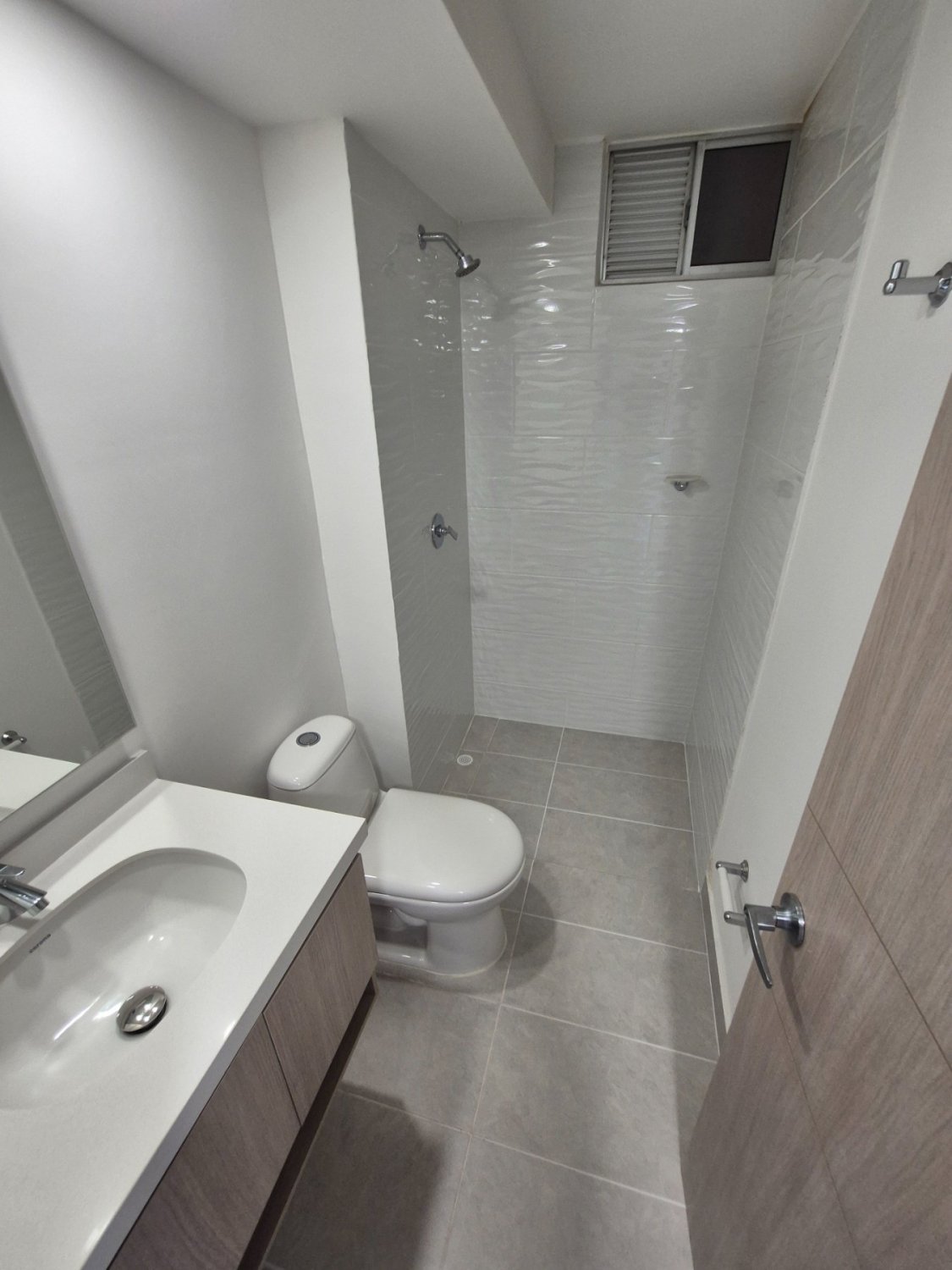 Estrena Apartamento en Lago Alto, Barranquilla - Image 10