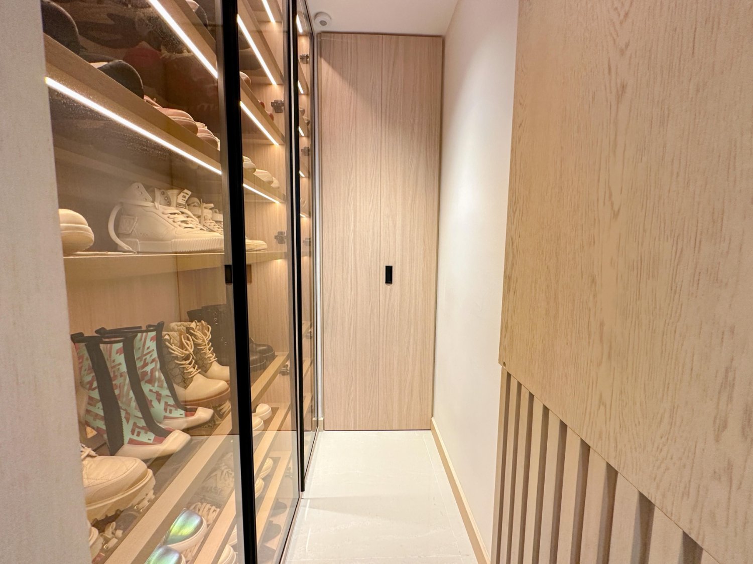 Exclusivo Apartmento deAlujo completamente Dorado en Renta  — 10