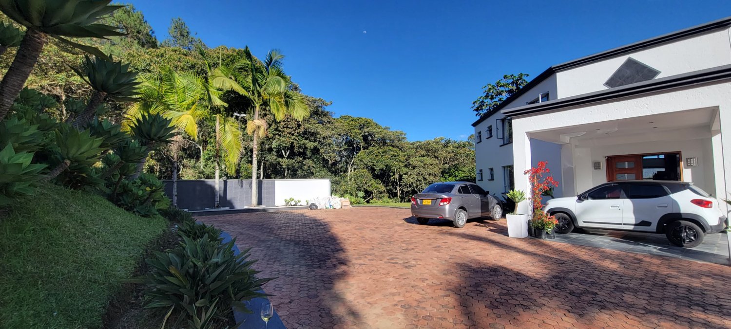Casa Campestre Amoblada en el Corazón del Campo - Image 5