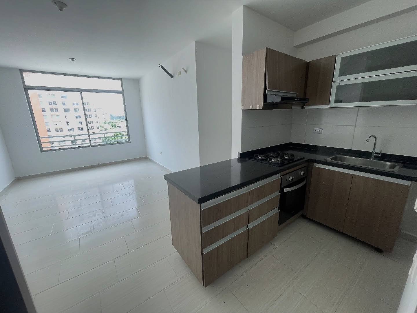 Apartamento en Villacampestre en Venta o Arriendo - Image 1