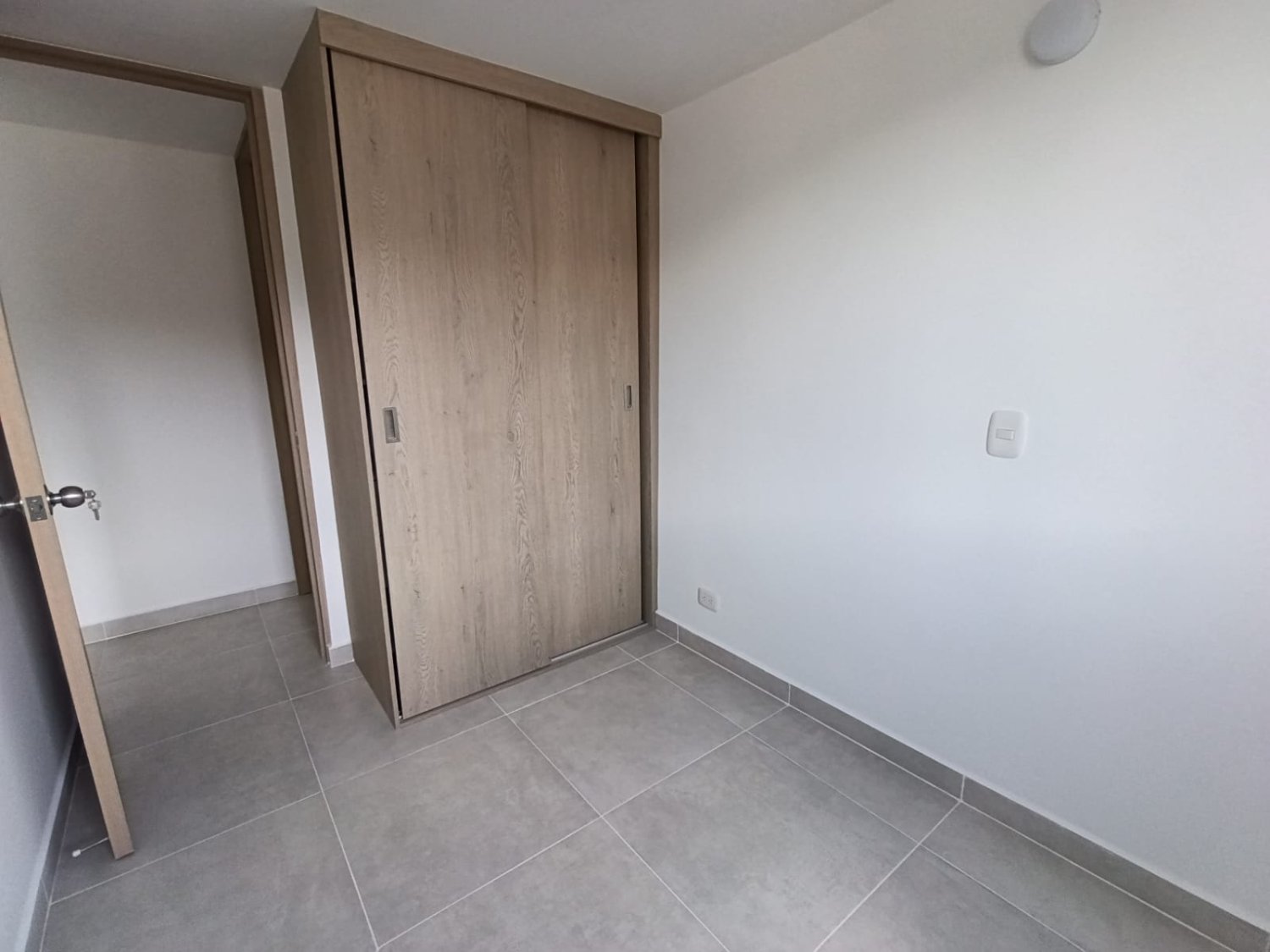 Apartamento en venta en Bello, Antioquia - Image 5