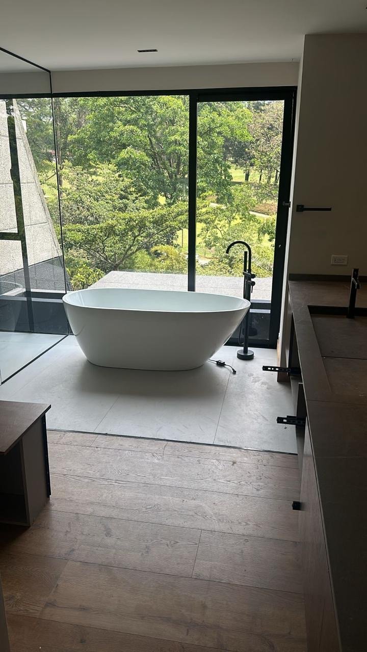 Exclusivo apartamento Remodelado en Venta  - Image 22