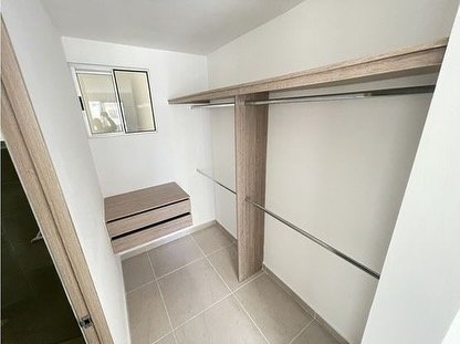 Hermoso apartamento nuevo en Alameda del Río - Image 7