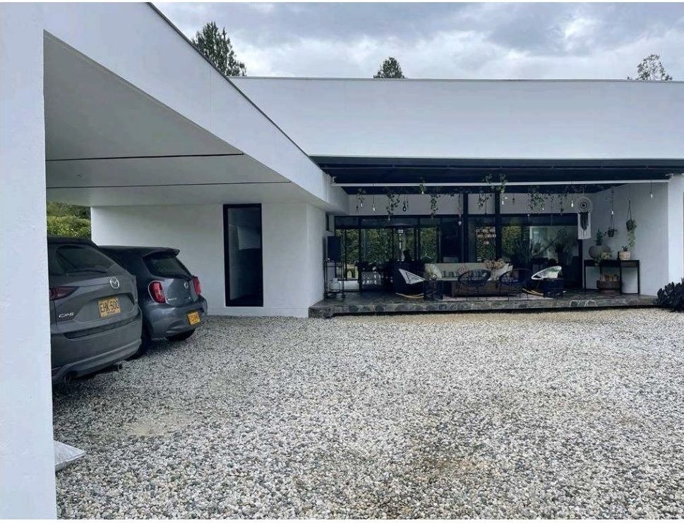 Exclusiva Casa en Venta en Llano Grande Antioquia  — 6
