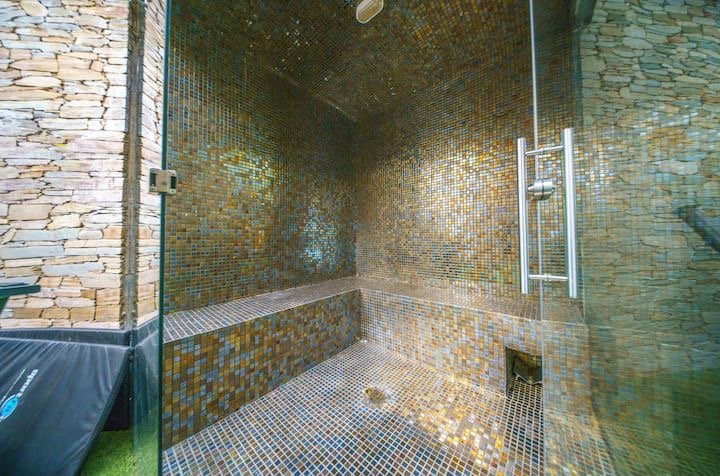 Hermosa casa de alujo en Venta en la zona más exclusiva del poblado  - 7