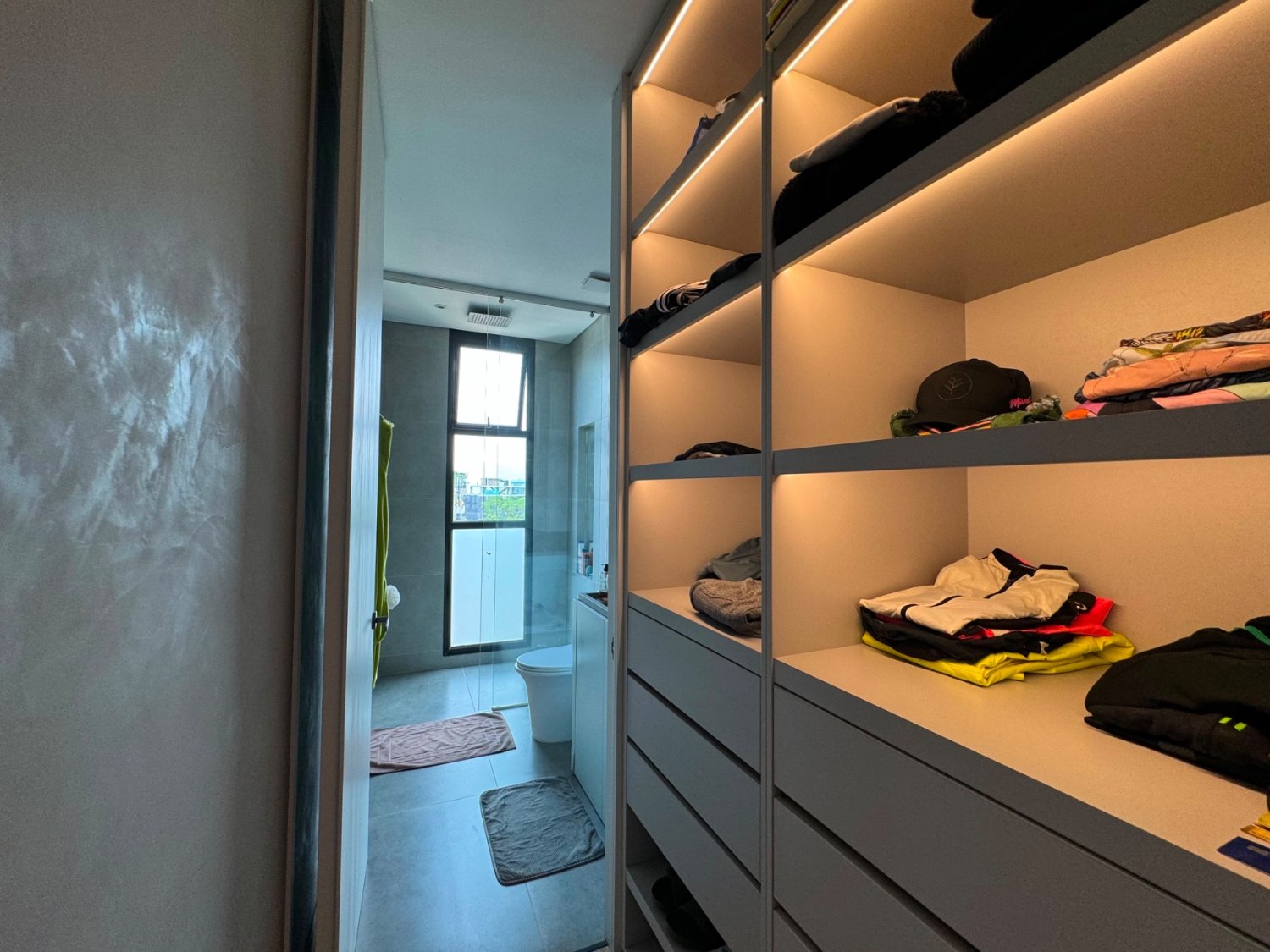 Exclusivo apartamento de lujo en Renta Amoblado (Nuevo) — 22