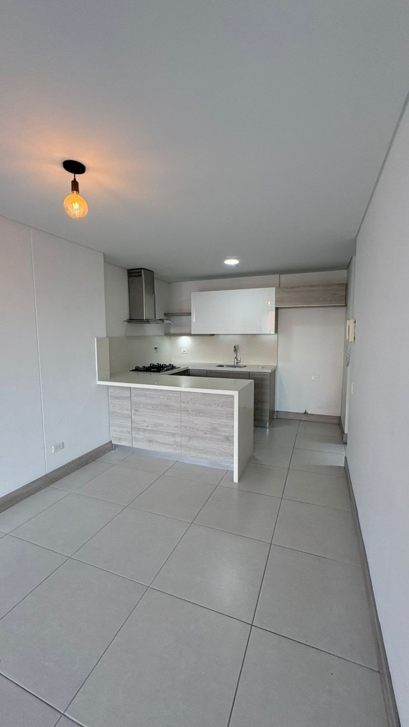 Apartamento en Renta Tradicional en envigado - Image 2