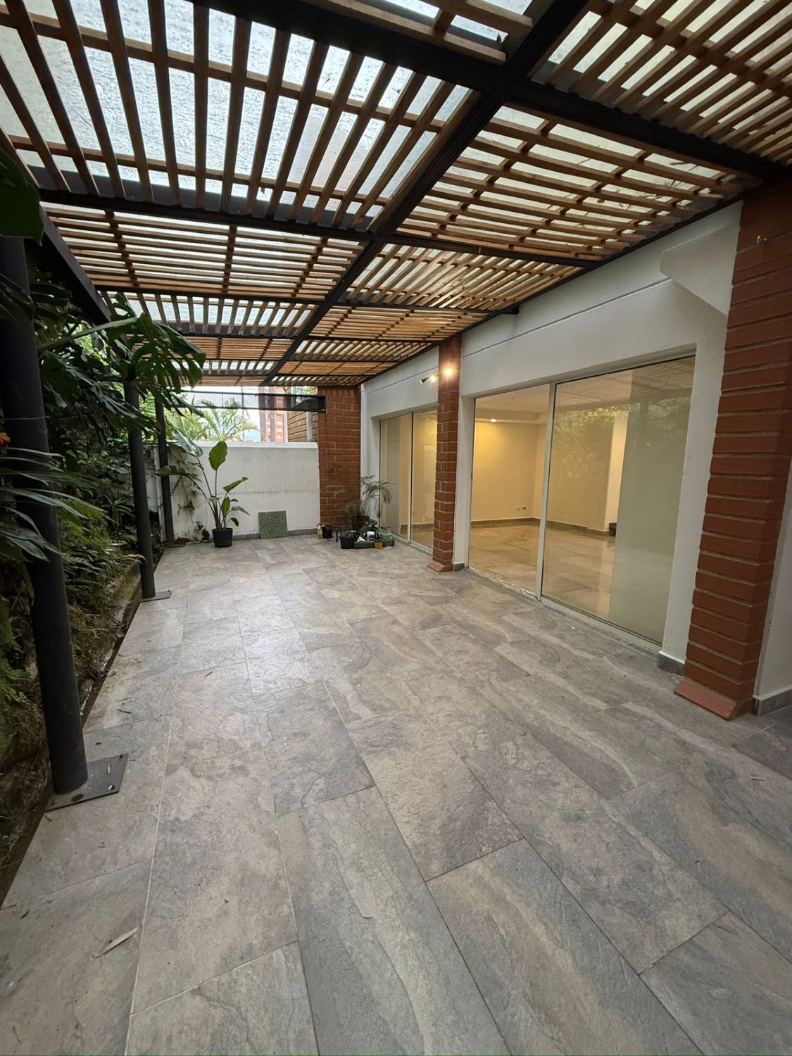 Gran casa en renta con zona verde (Envigado )  - Image 20