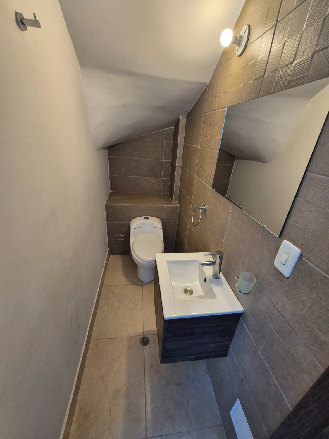 VENTA DÚPLEX EN LA CAMPIÑA - CERCA AL PARQUE VENEZUELA - BARRANQUILLA NORTE - LIBRE DE GRAVAMENES - Image 7