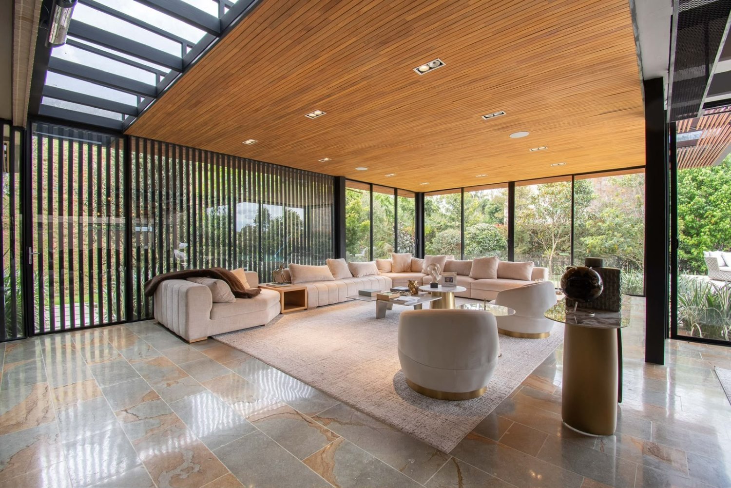 Exclusiva Casa en Renta y en Venta amoblada  — 12