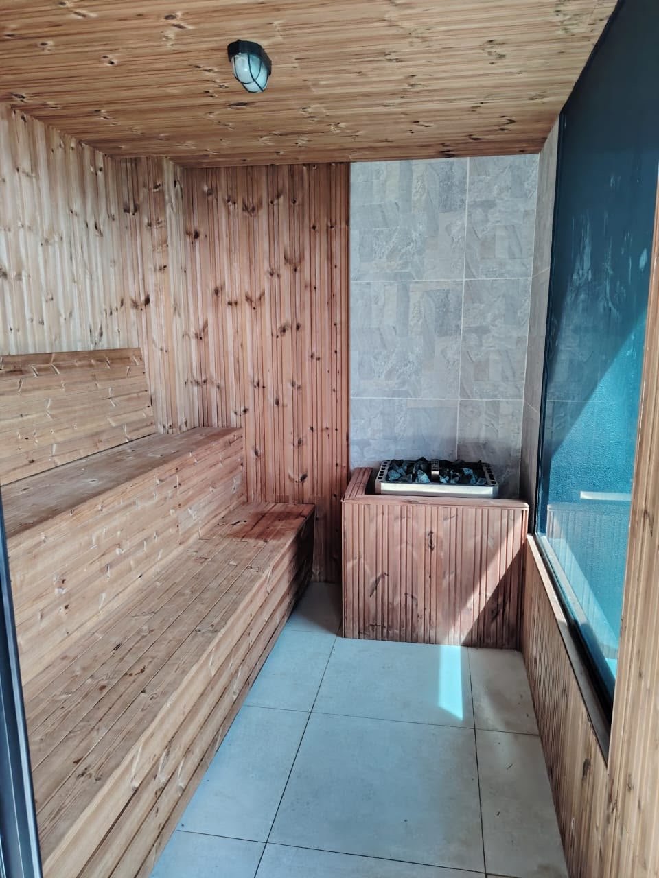 Exclusiva Casa Disponible en Renta amoblada en las palmas  — 5