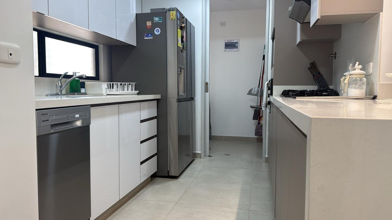 Luxury Furnished Apartment for Rent – El Poblado