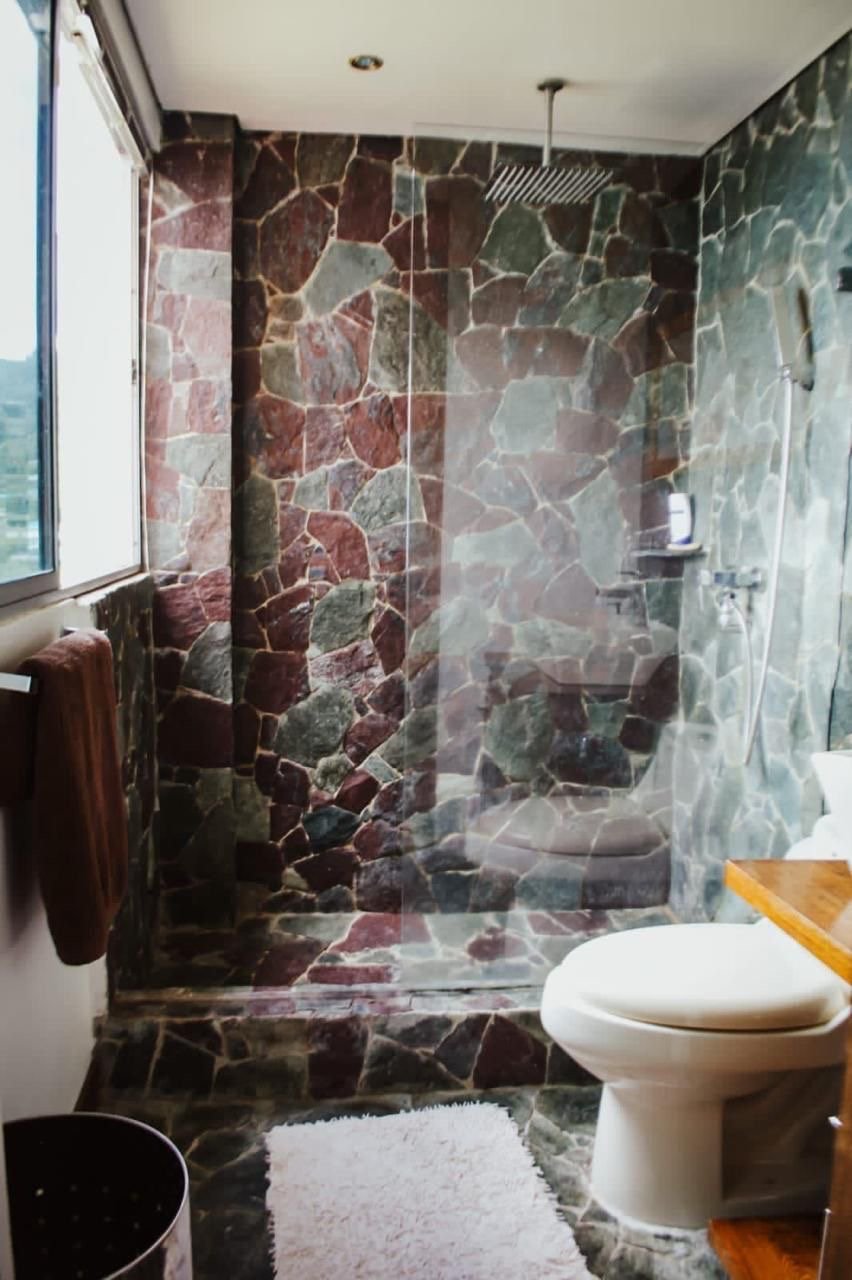 Exclusiva casa en Renta y venta en las palmas con vista panorámica a todo Medellín  - 19