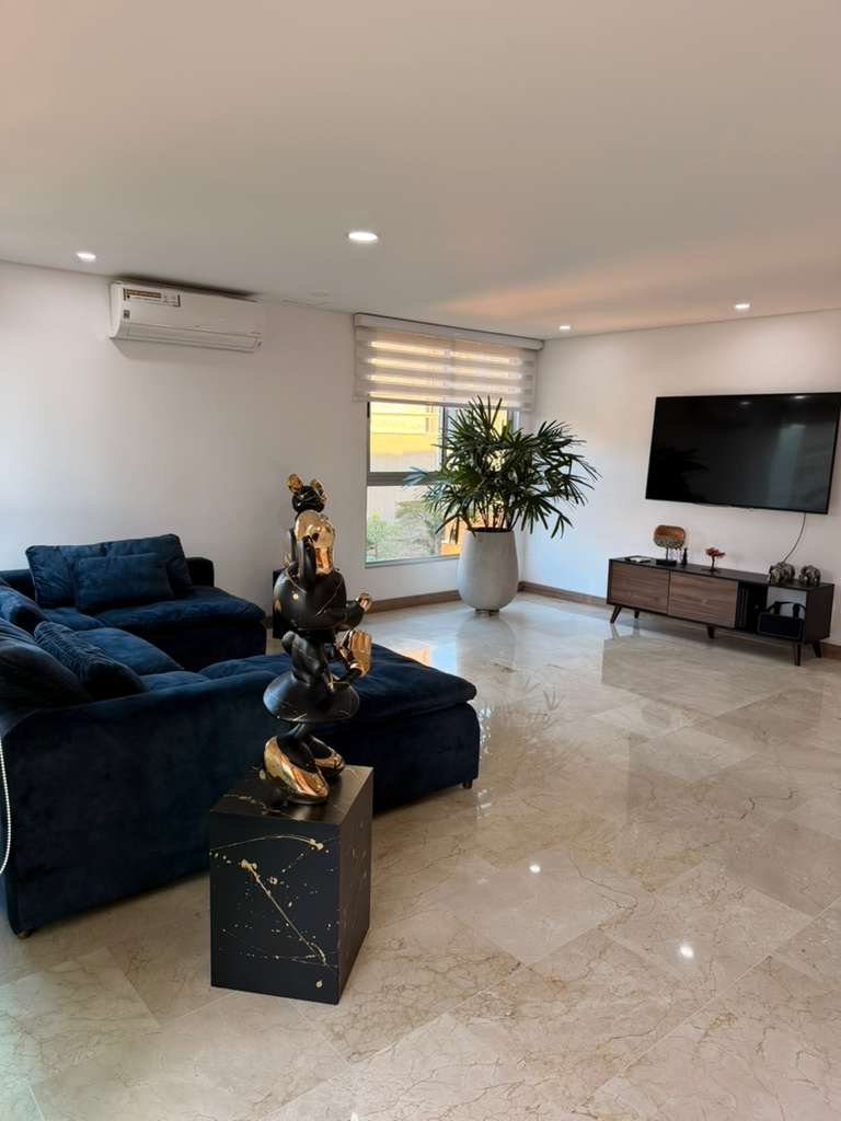 Exclusivo apartamento recién Reformado en Castropol  - Image 9