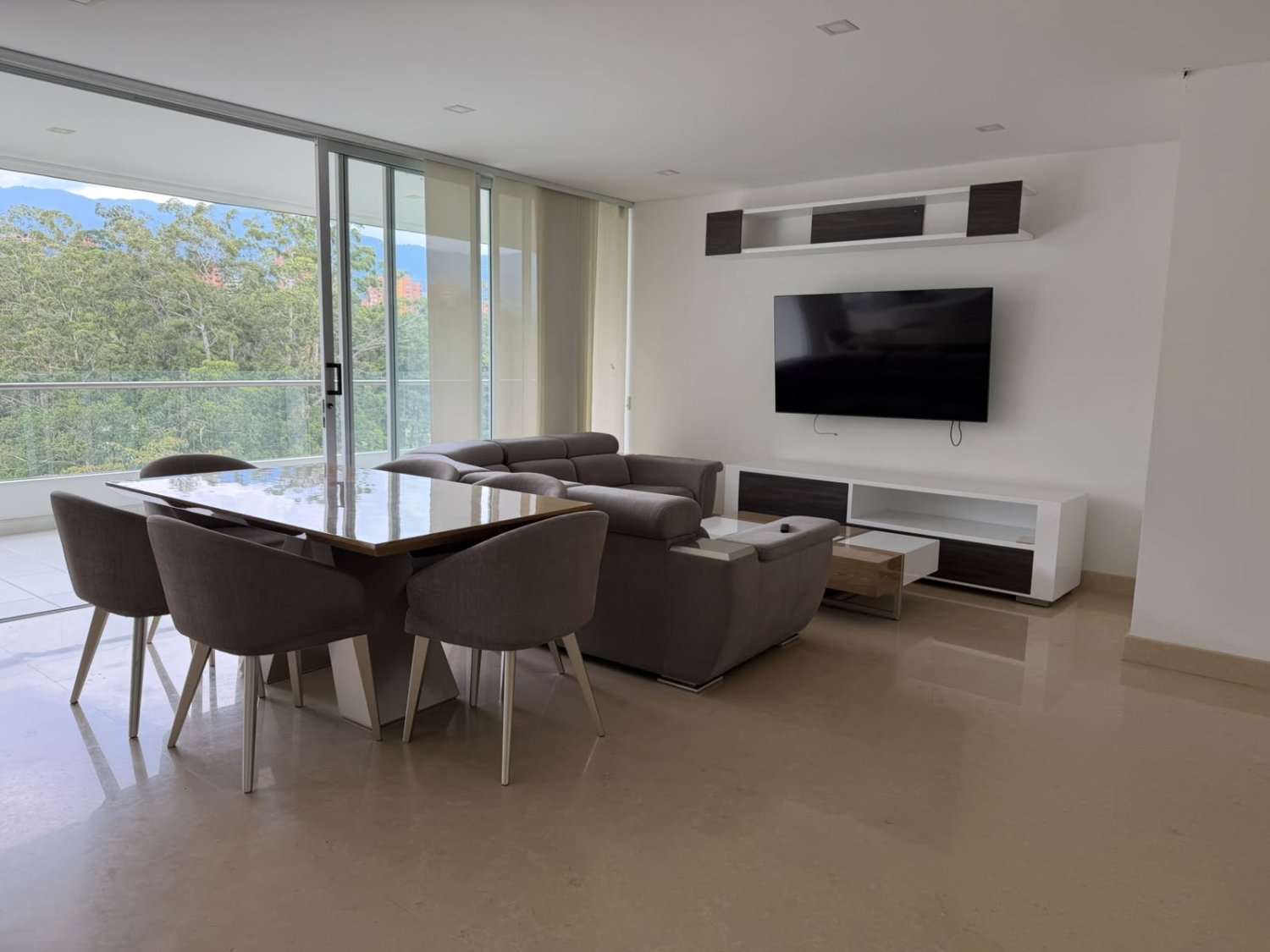 Apartamento semi amoblado en Poblado (Campestre)  — 14
