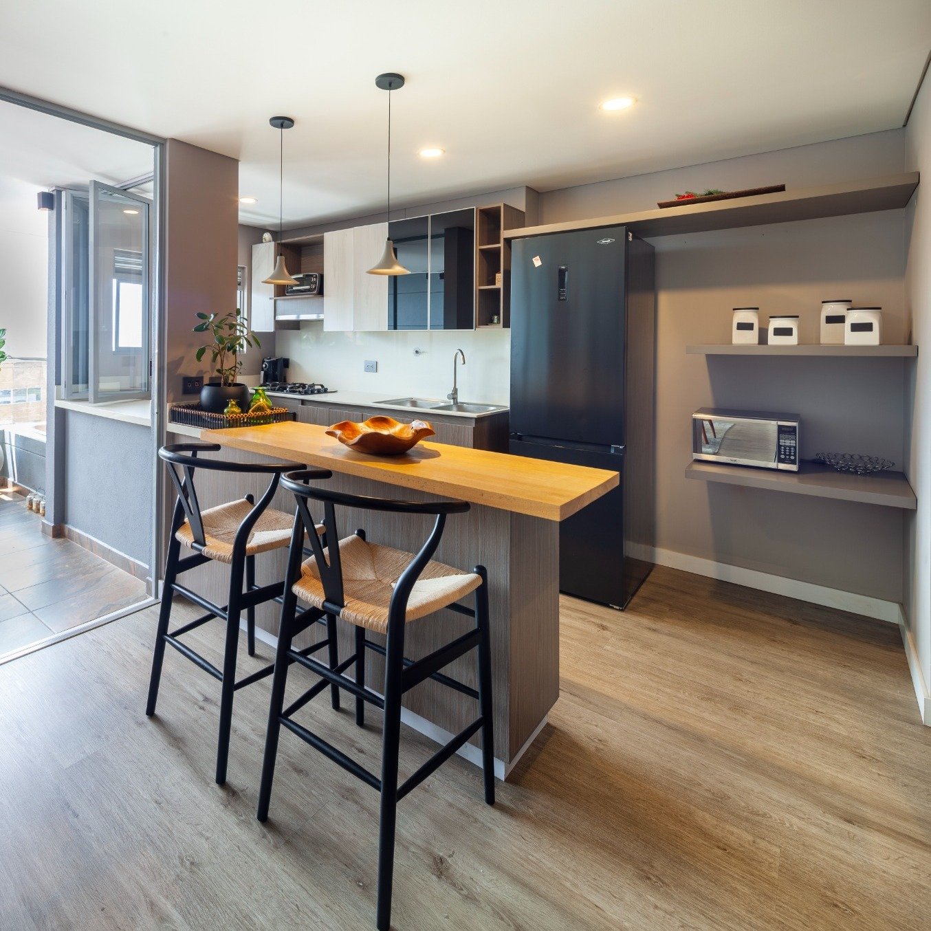 Hermoso apartamento en Loma de los Mesa - Image 3
