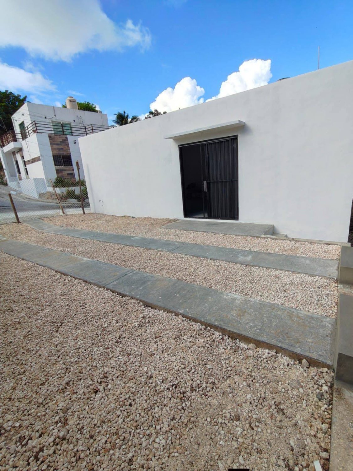 Casa en Venta - Espacio y Gran Oportunidad - Image 2