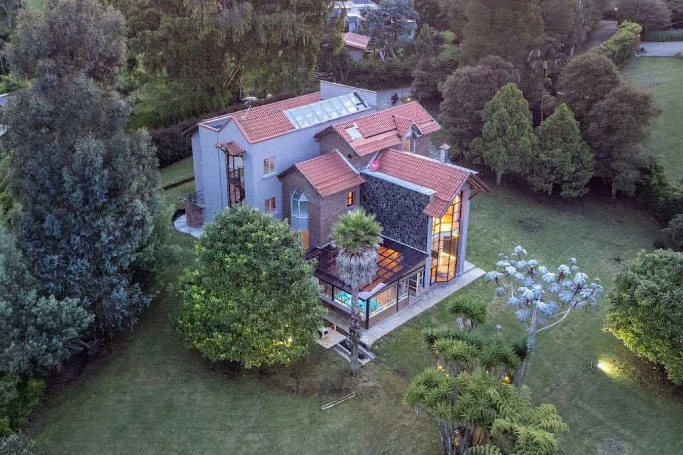 En renta. exclusiva casa con Lago privado  - Image 5