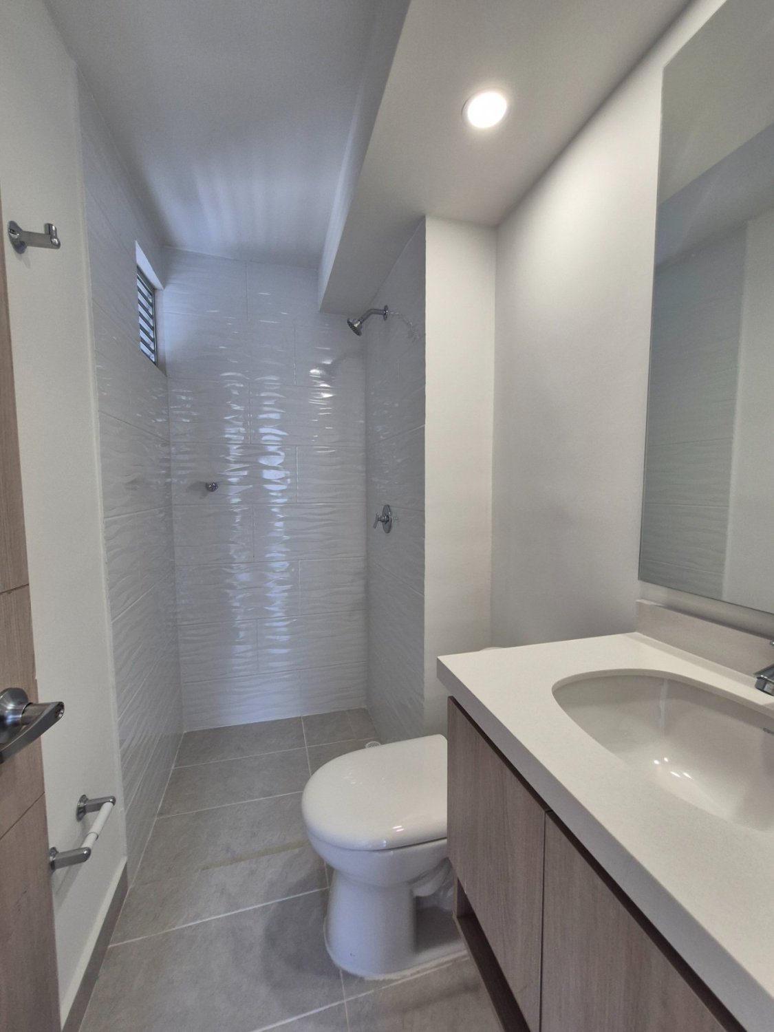 Estrena Apartamento en Lago Alto, Barranquilla - Image 7