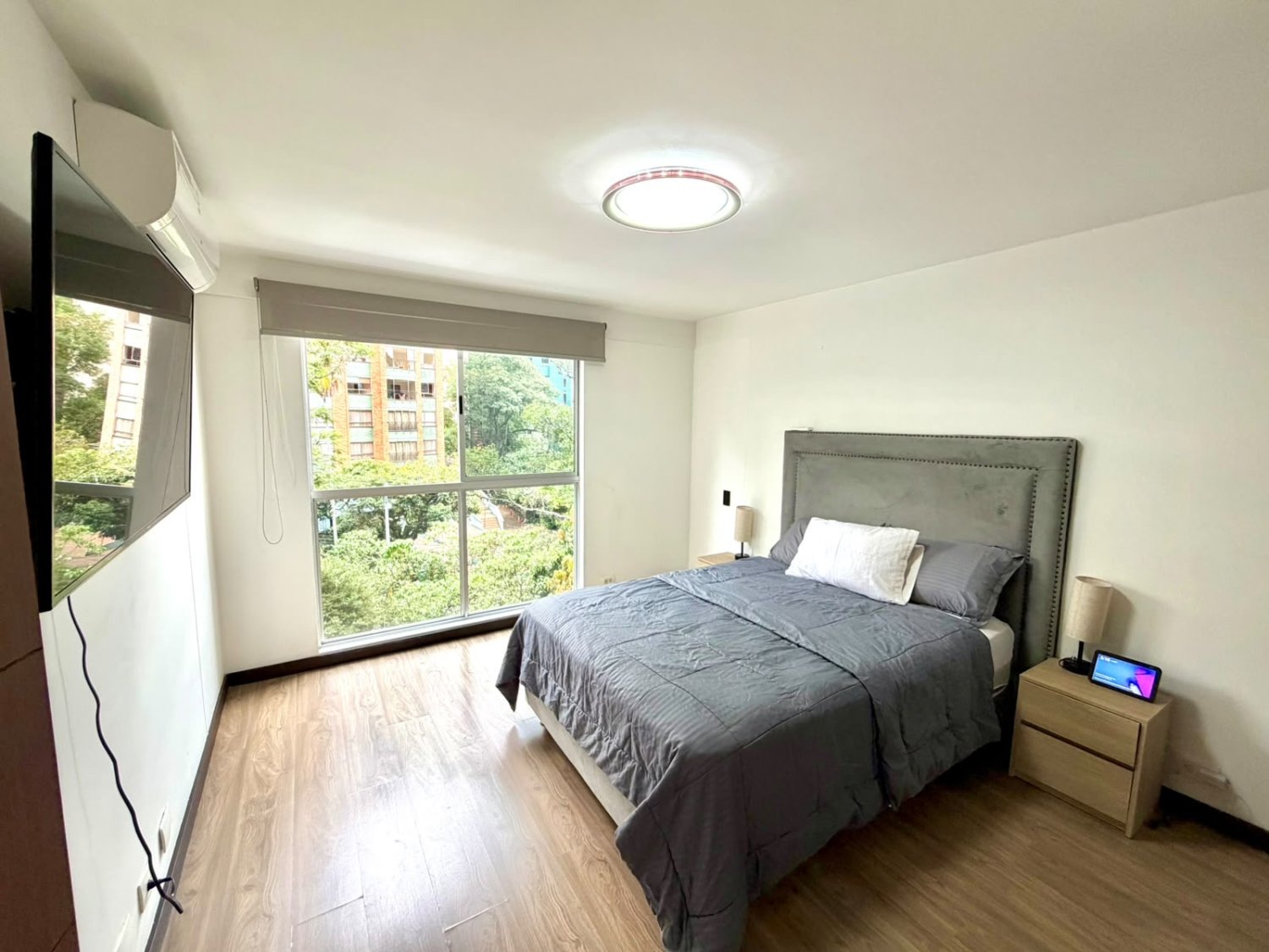 Apartamento en Renta  amoblado en el sector de Castropol  — 14