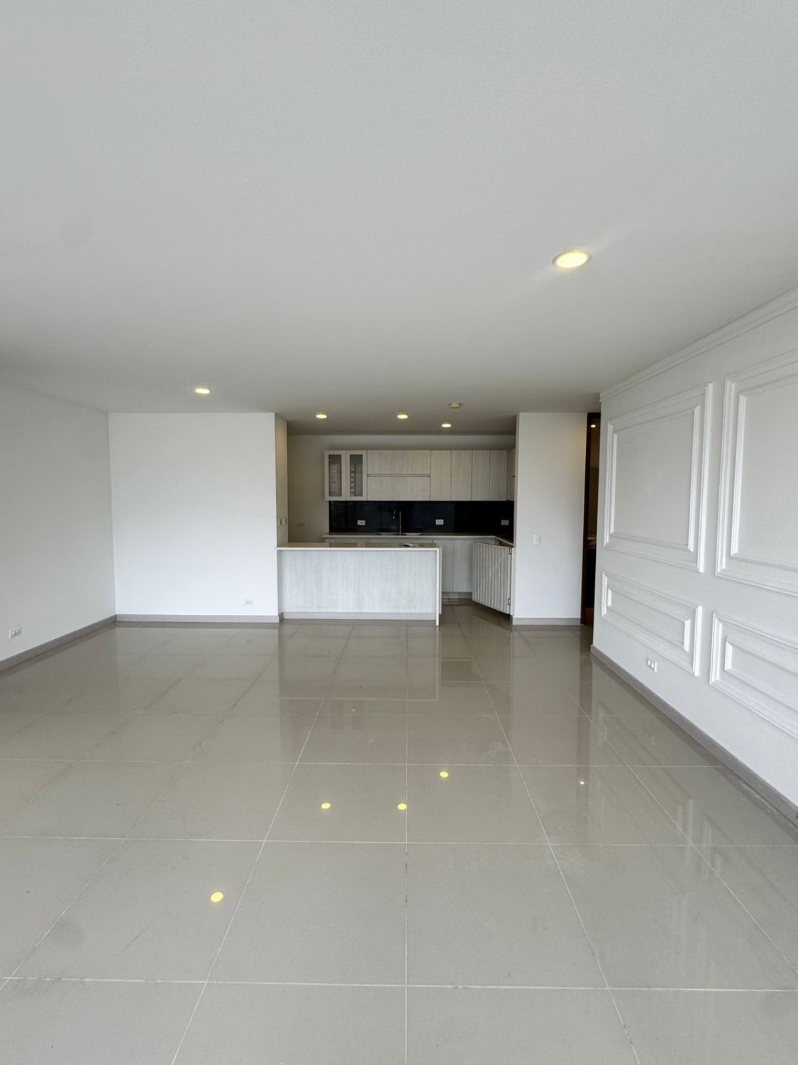 Elegancia Moderna en Envigado - Image 3