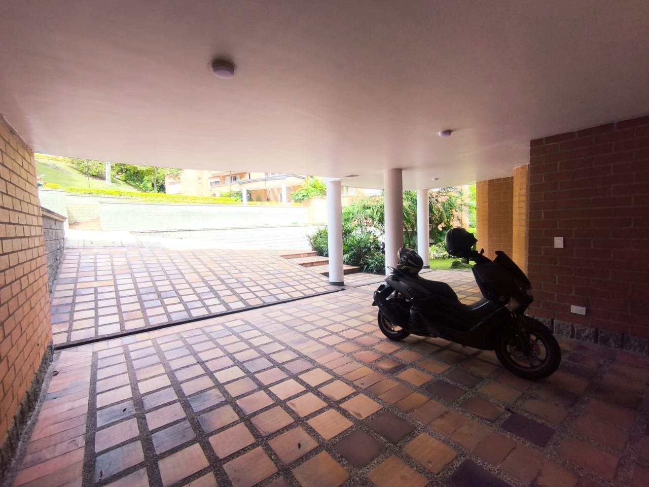 Exclusiva casa campestre en la zona del poblado (La calera) - Image 16