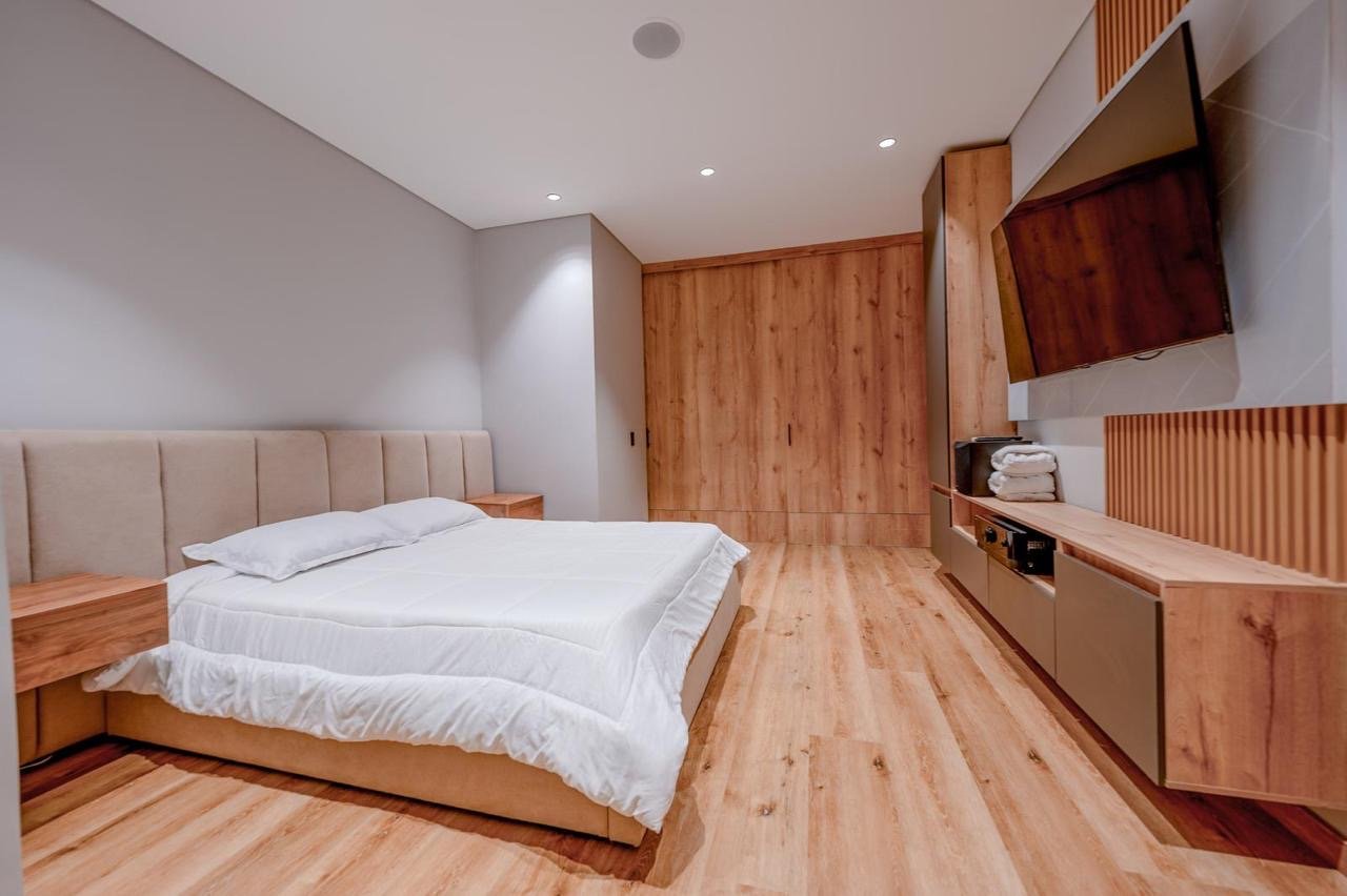 Exclusiva Mansión con Vista a todo medellin en Venta  - Image 21