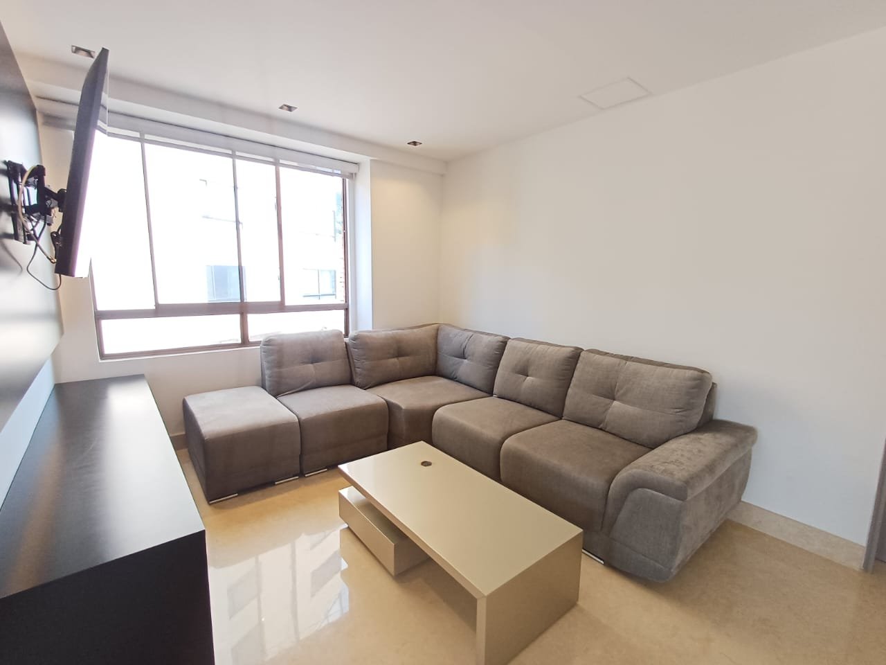 Gran apartamento con vista a la ciudad en Renta en el poblado  — 15