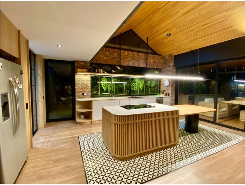 Exclusiva Casa de Lujo en Venta en Llano Grande  — 7
