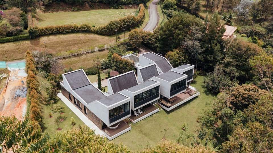 Exclusiva Casa en venta en el sector de Llano Grande  — 1
