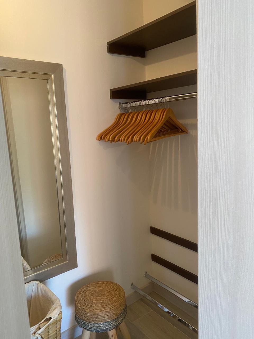 En Renta apartamento amoblado en el sector del Poblado (Balsos ) - Image 11